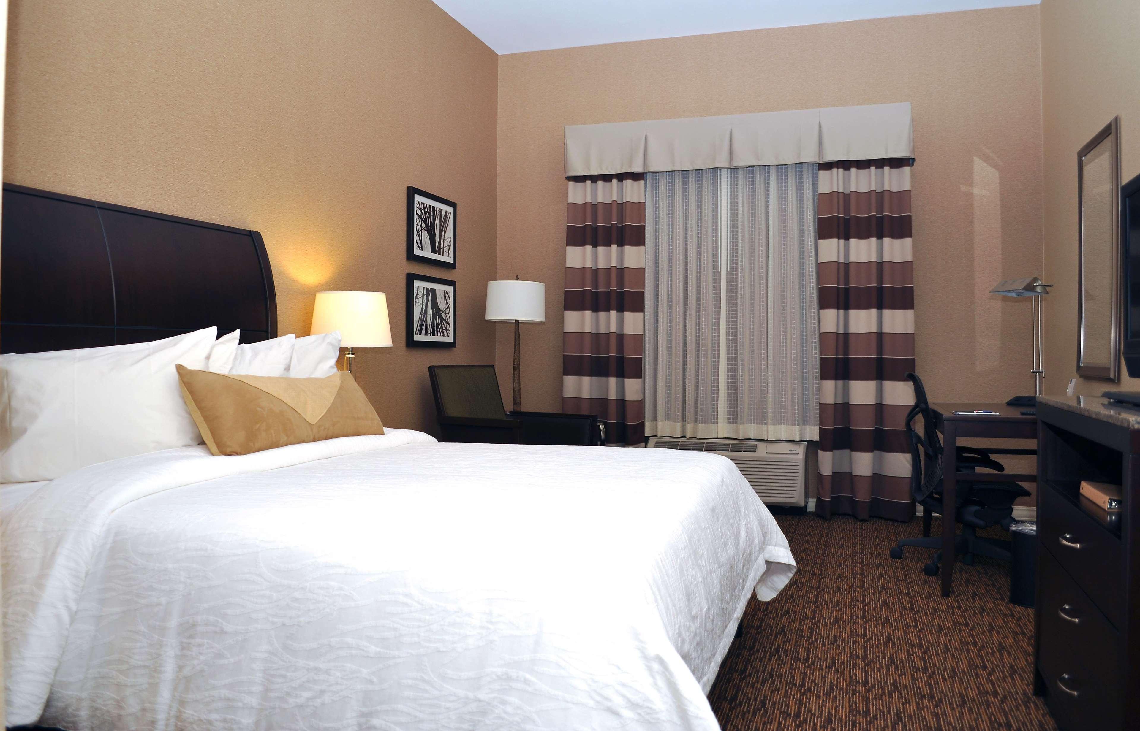 Hilton Garden Inn St. Louis Airport Berkeley Δωμάτιο φωτογραφία